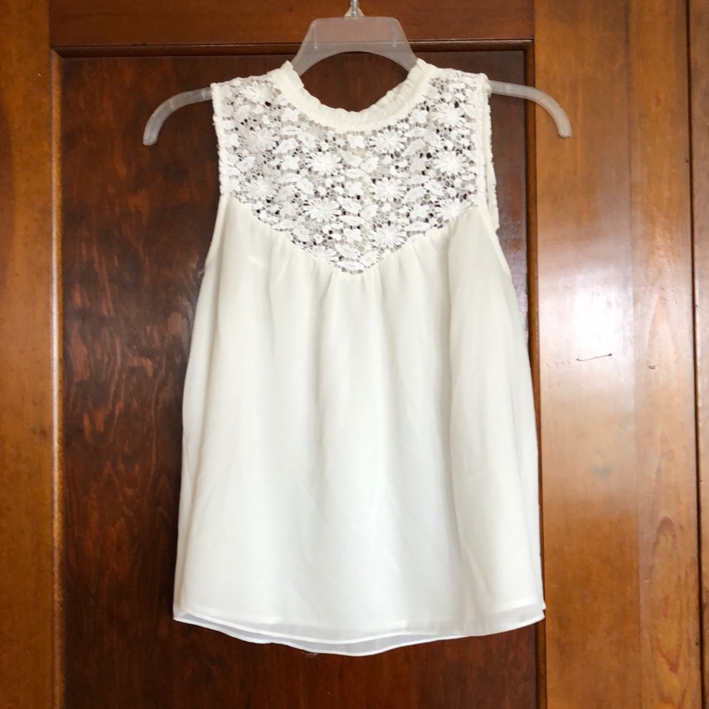 White lace top tank top